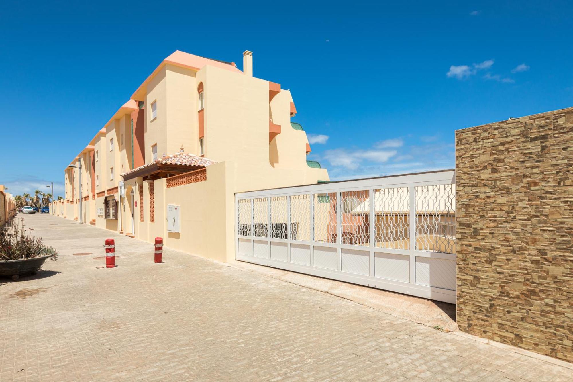 Cosy Beach Front Apartment 莫罗德哈布雷 外观 照片
